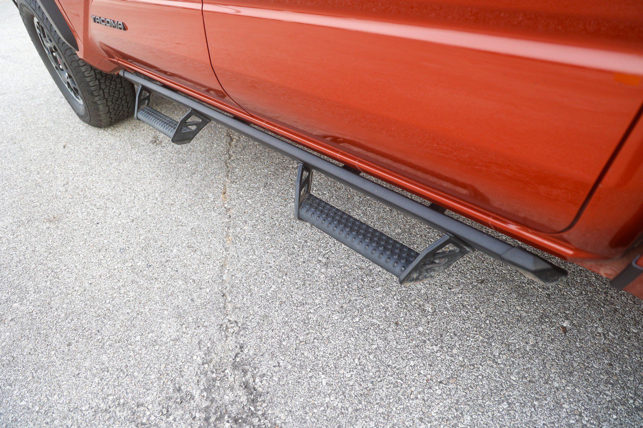 Certified 2025 Toyota Tacoma TRD Off-Road AWD/4WD image 13