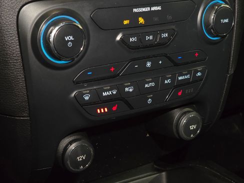 Used 2019 Ford Ranger Lariat w/ Equipment Group 501A Mid image 39