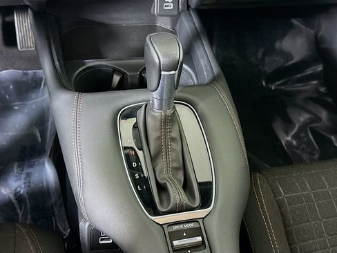 Used 2023 Honda HR-V Sport image 8