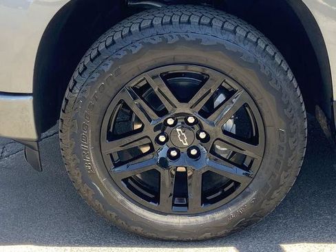 Used 2026 Chevrolet Silverado 1500 Custom w/ Turbomax Blackout Package AWD/4WD image 27