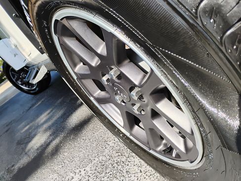 Used 2023 Jeep Gladiator Overland image 4