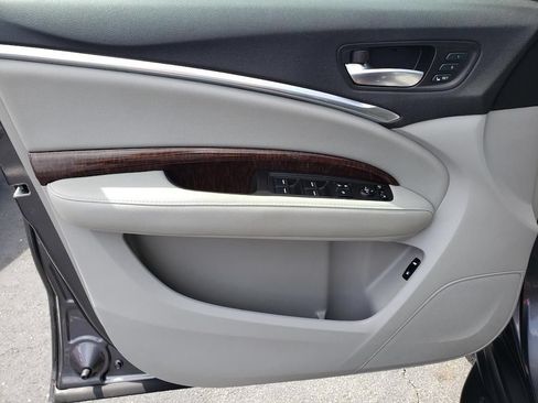 Used 2017 Acura MDX SH-AWD w/ Technology Package image 18