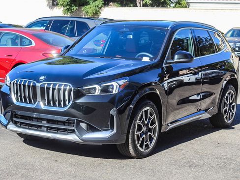 New 2026 BMW X1 xDrive28i w/ Convenience Package image 3
