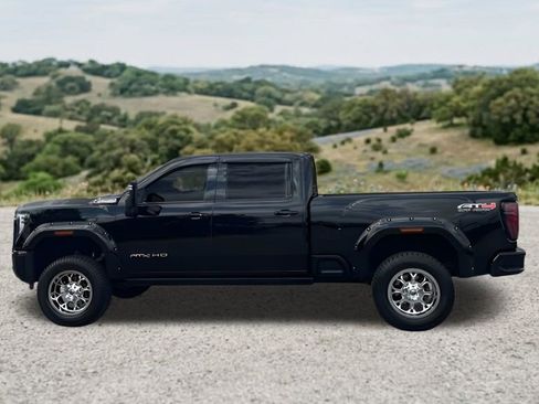 Used 2024 GMC Sierra 2500 AT4 w/ AT4 Premium Plus Package AWD/4WD image 5