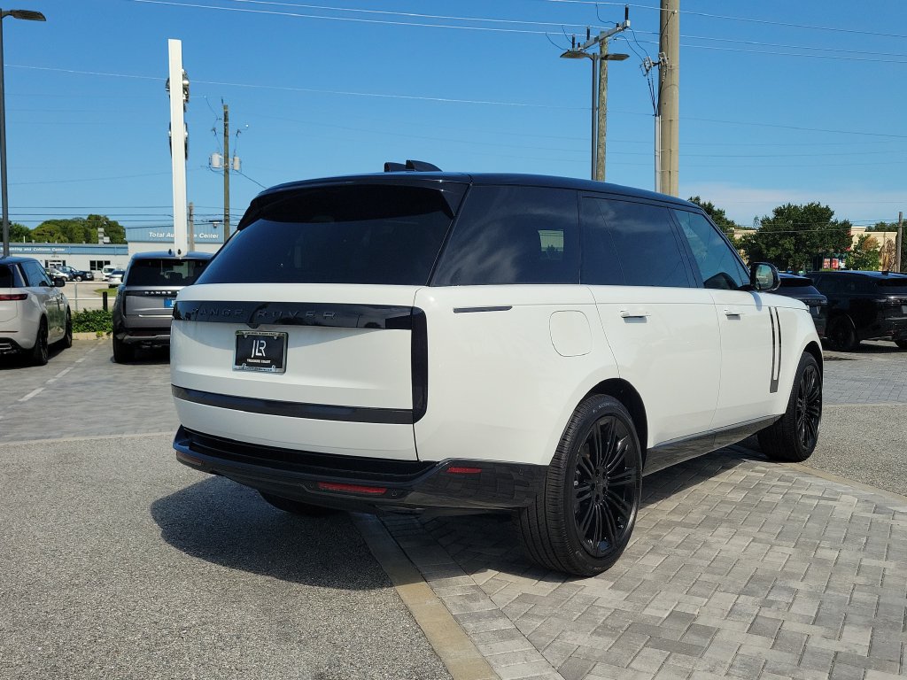 New 2026 Land Rover Range Rover Long Wheelbase SE AWD/4WD image 5