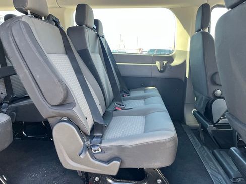 Used 2023 Ford Transit 350 XLT image 12