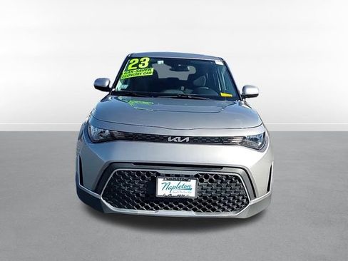 Used 2023 Kia Soul LX w/ Option Group 015 image 2