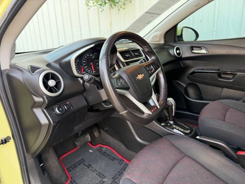 Used 2017 Chevrolet Sonic LT w/ Convenience Package image 15