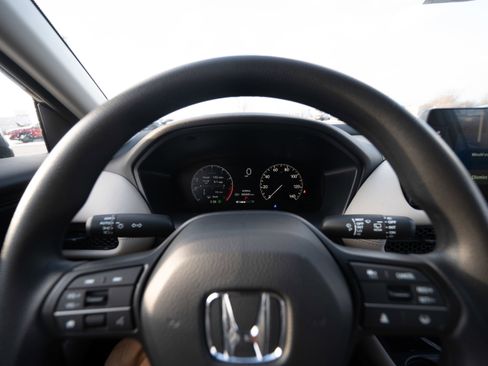 New 2026 Honda HR-V LX image 15