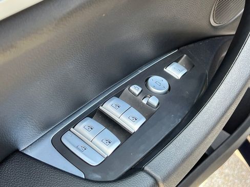 Used 2023 BMW X4 M40i w/ Parking Assistance Package image 24