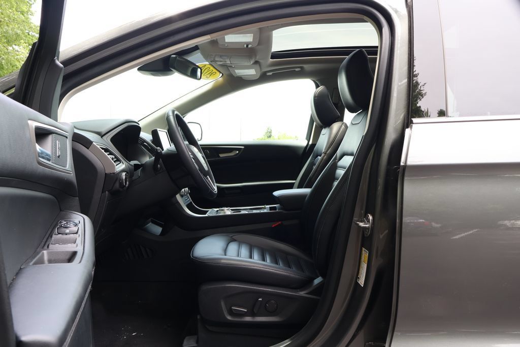 Used 2024 Ford Edge SEL w/ Convenience Package AWD/4WD image 34
