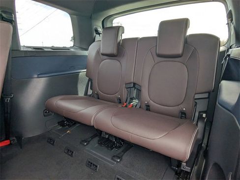 New 2025 Volkswagen ID. Buzz Pro S image 13