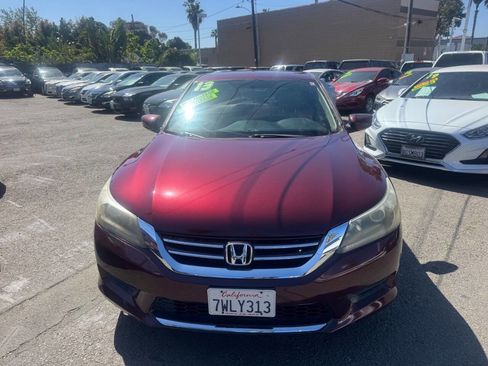 Used 2013 Honda Accord LX image 3