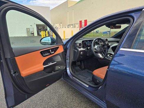 Used 2025 Mercedes-Benz C 300 C 300 image 22