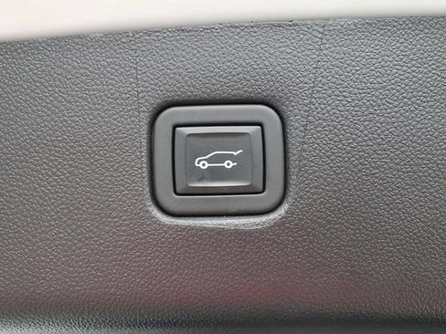 Used 2024 Chevrolet Blazer LT w/ Redline Edition AWD/4WD image 10