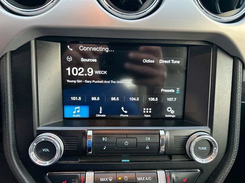 Used 2016 Ford Mustang Premium RWD image 13