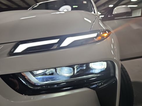 New 2026 BMW X7 xDrive40i w/ M Sport Package image 34