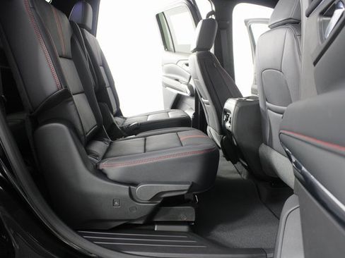 New 2026 Chevrolet Traverse RS image 25