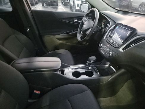 Used 2023 Chevrolet Malibu LT image 29