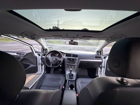Used 2015 Volkswagen Golf SE FWD image 11