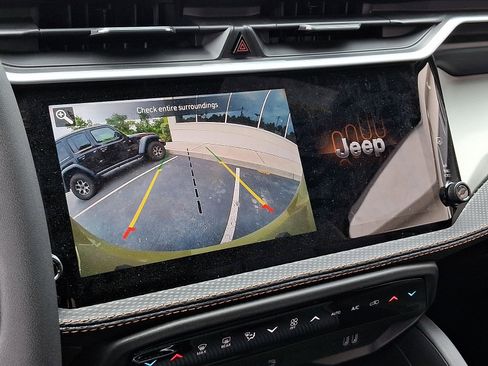 New 2026 Jeep Cherokee Limited AWD/4WD image 12