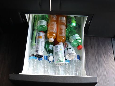 Used 2021 Mercedes-Benz Sprinter 3500 image 70