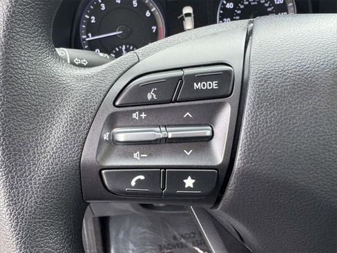 Used 2023 Hyundai Kona SE w/ Cargo Package image 21