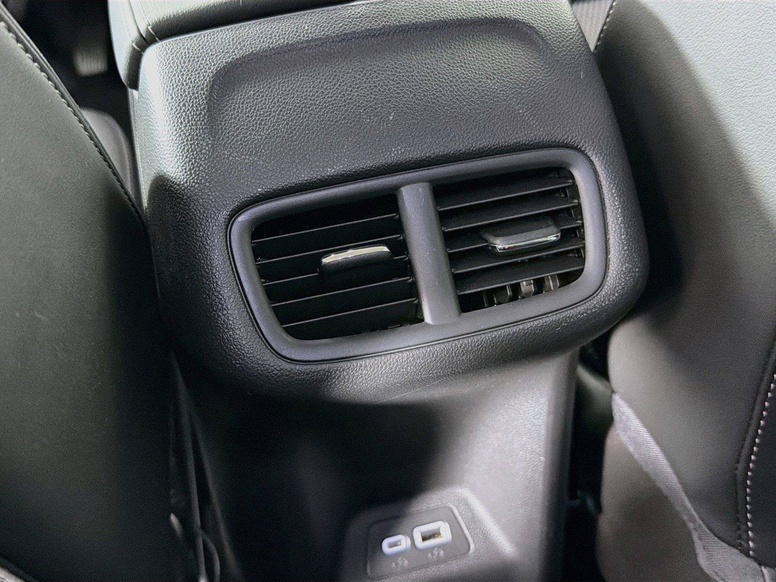 Used 2022 Buick Envision Preferred AWD/4WD image 29