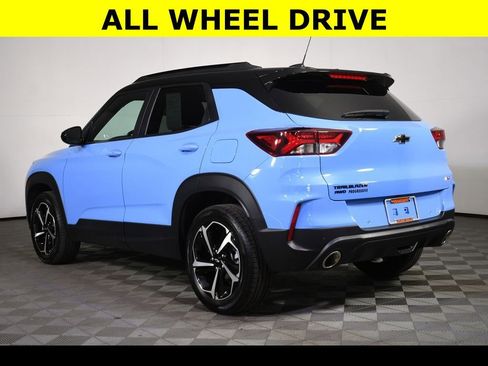 Used 2023 Chevrolet TrailBlazer RS w/ Sun and Liftgate Package AWD/4WD image 6