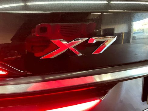 Used 2025 BMW X7 xDrive40i image 10