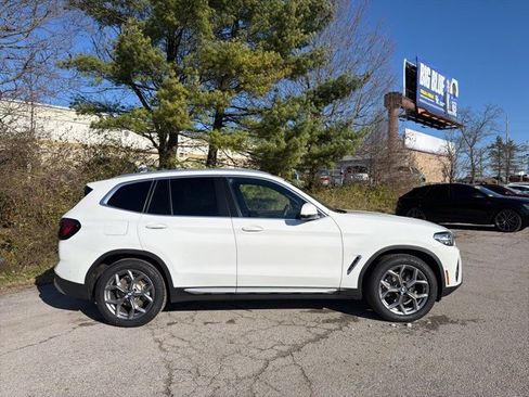 Certified 2023 BMW X3 sDrive30i w/ Premium Package w/ZPA image 4