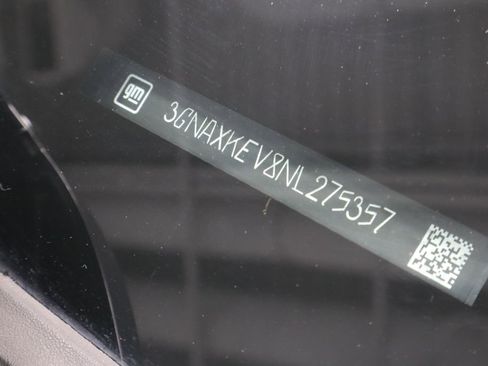 Used 2022 Chevrolet Equinox LT FWD image 34