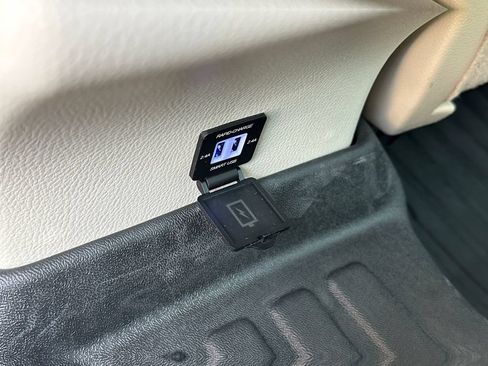 Used 2023 Toyota Camry LE FWD image 27