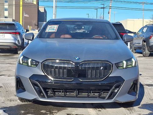 Used 2025 BMW i5 xDrive40 w/ M Sport Package image 29