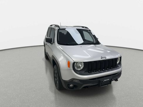 Used 2018 Jeep Renegade Sport w/ Power & Air Group AWD/4WD image 3