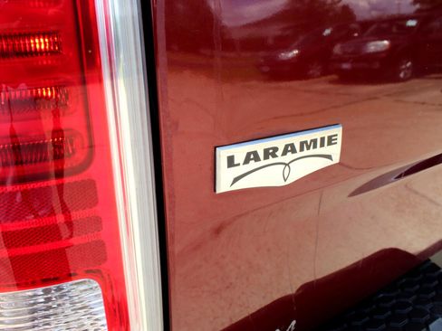 Used 2016 RAM 3500 Laramie image 7