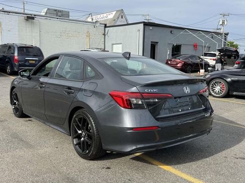 Used 2024 Honda Civic Sport image 11