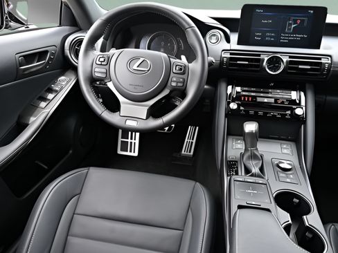 Used 2023 Lexus IS 350 F Sport w/ Handling Package RWD image 9