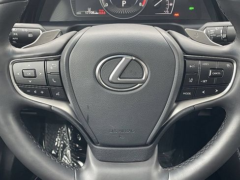 Used 2024 Lexus ES 250 w/ Premium Package AWD/4WD image 14
