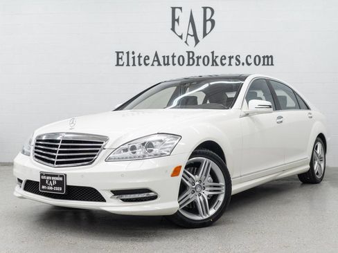 Used 2013 Mercedes-Benz S 550 4MATIC image 1