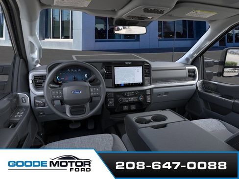 New 2026 Ford F250 XLT w/ XLT Premium Package AWD/4WD image 9