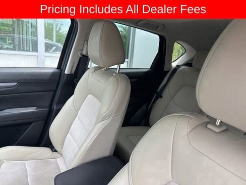 Used 2017 MAZDA CX-5 Touring w/ Preferred Equipment Package AWD/4WD image 5