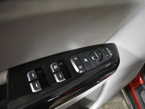 Used 2020 Kia Sportage S w/ S Premium Package image 8