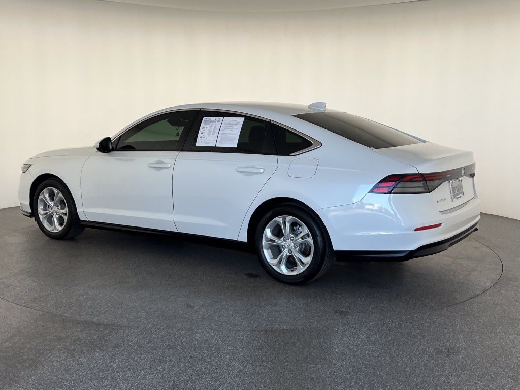 Used 2023 Honda Accord LX image 7