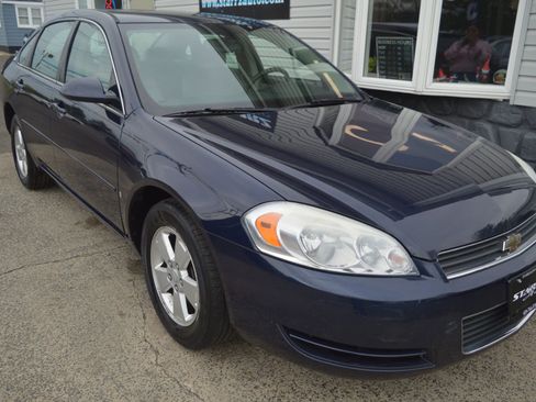 Used 2007 Chevrolet Impala LT FWD image 7
