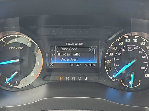 Used 2019 Ford Ranger XLT w/ Equipment Group 301A Mid image 11