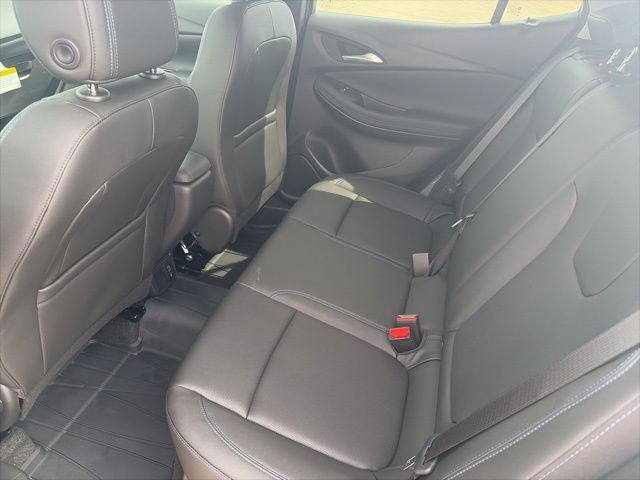 New 2026 Buick Encore GX Sport Touring AWD/4WD image 11