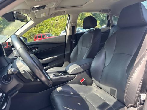 Used 2023 Honda Accord Touring image 14
