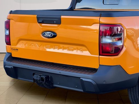 New 2026 Ford Maverick Lariat w/ Black Appearance Package image 44