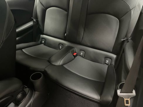 Used 2017 MINI Cooper S w/ Premium Package image 26